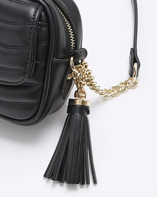 River Island quilted front pocket cross body bag Black Outlet