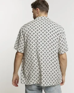 River Island Ecru regular fit geometric revere shirt Stone Hot