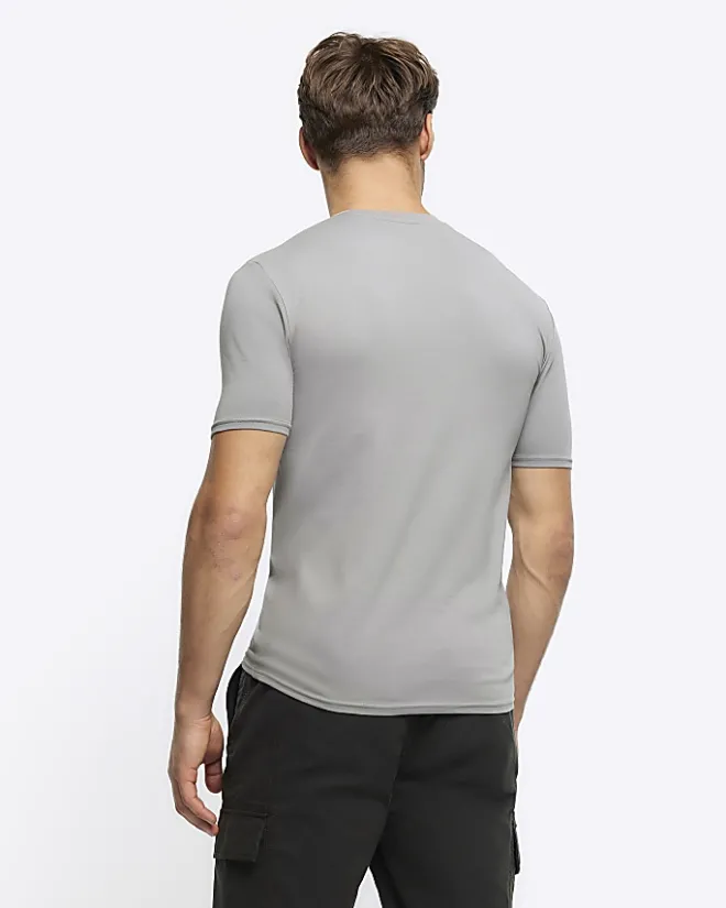 River Island muscle fit t-shirt Grey Outlet