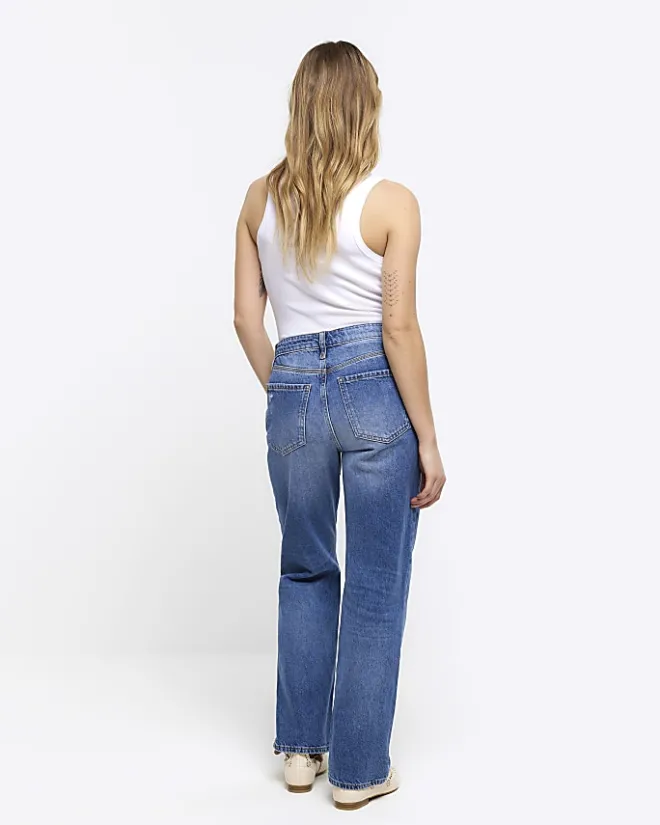 River Island Petite patch stove pipe straight jeans Blue Clearance
