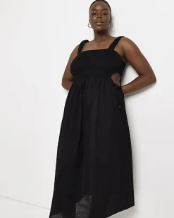 River Island Plus cut out beach midi dress Black Outlet
