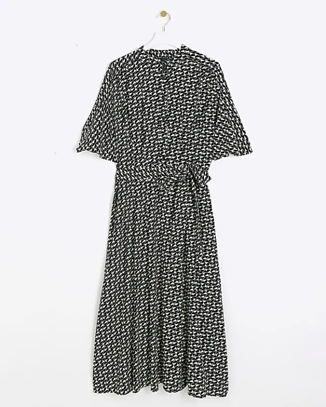 River Island Plus geometric belted midi shirt dress Black Hot